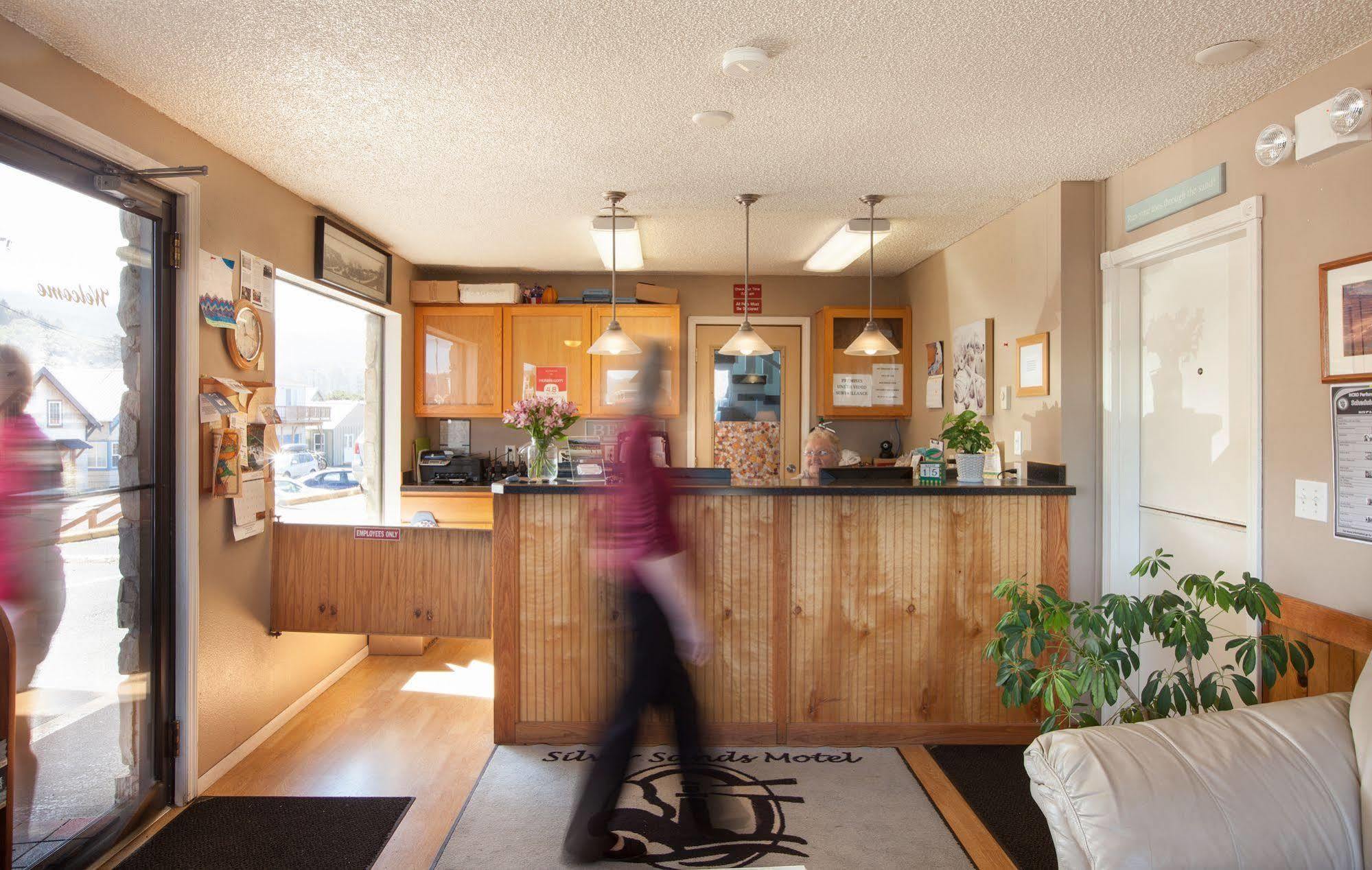 Silver Sands Rockaway Beach Bagian luar foto